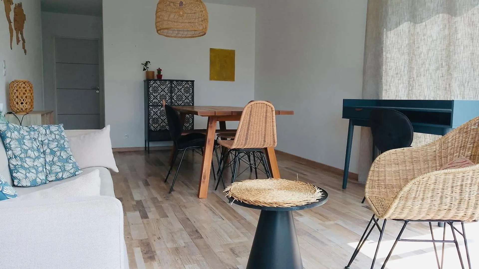 Sozen - Maison Bois Recente, Lumineuse Avec Terrasse Et Grand Jardin, Proche Des Plages Tréogat